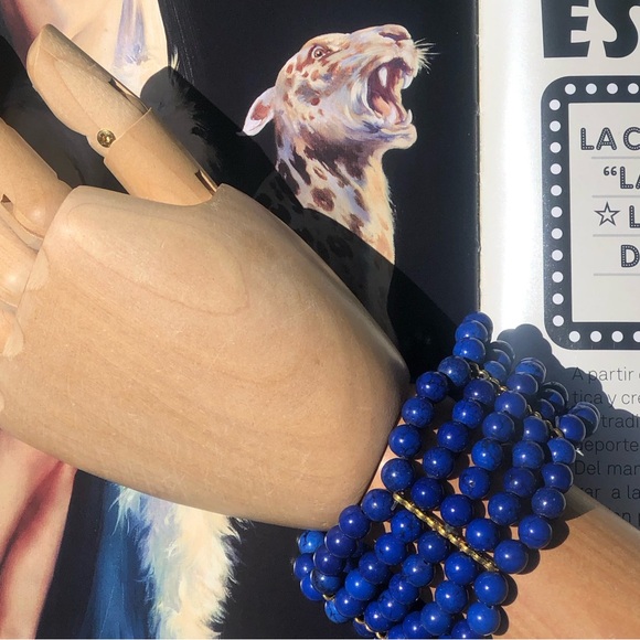 Set of Two Multi-strand Howlite-like Beaded Bracelets - Picture 4 of 9